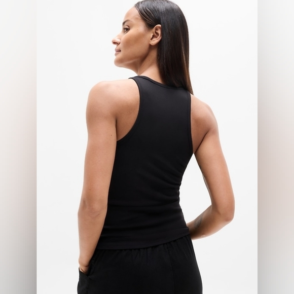 Athleta Signature Rib Tank - Picture 2 of 3